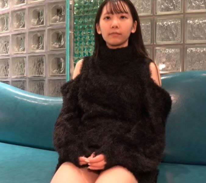 OKAX-914 お姉さんは知っていた…何より手コキが大好物のボクのち○ぽ 超絶ハンドテクニックでバズッた亀頭の
